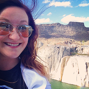 Carrie enjoying the sights along GoAbroad's Northwestern Roadshow with a little selfie at Shoshone Falls in Twin Falls, Idaho, USA